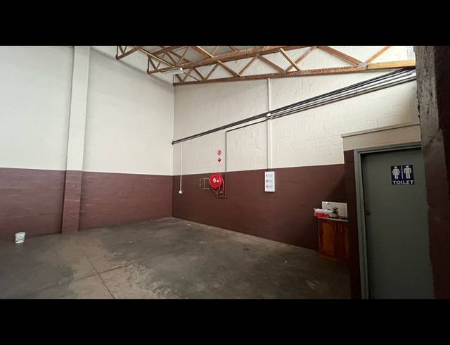 110M² WAREHOUSE TO LET IN EMPANGENI CENTRAL